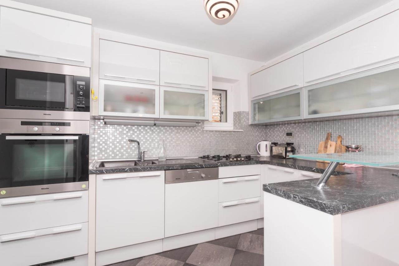 Villa City Center Šibenik Eksteriør bilde