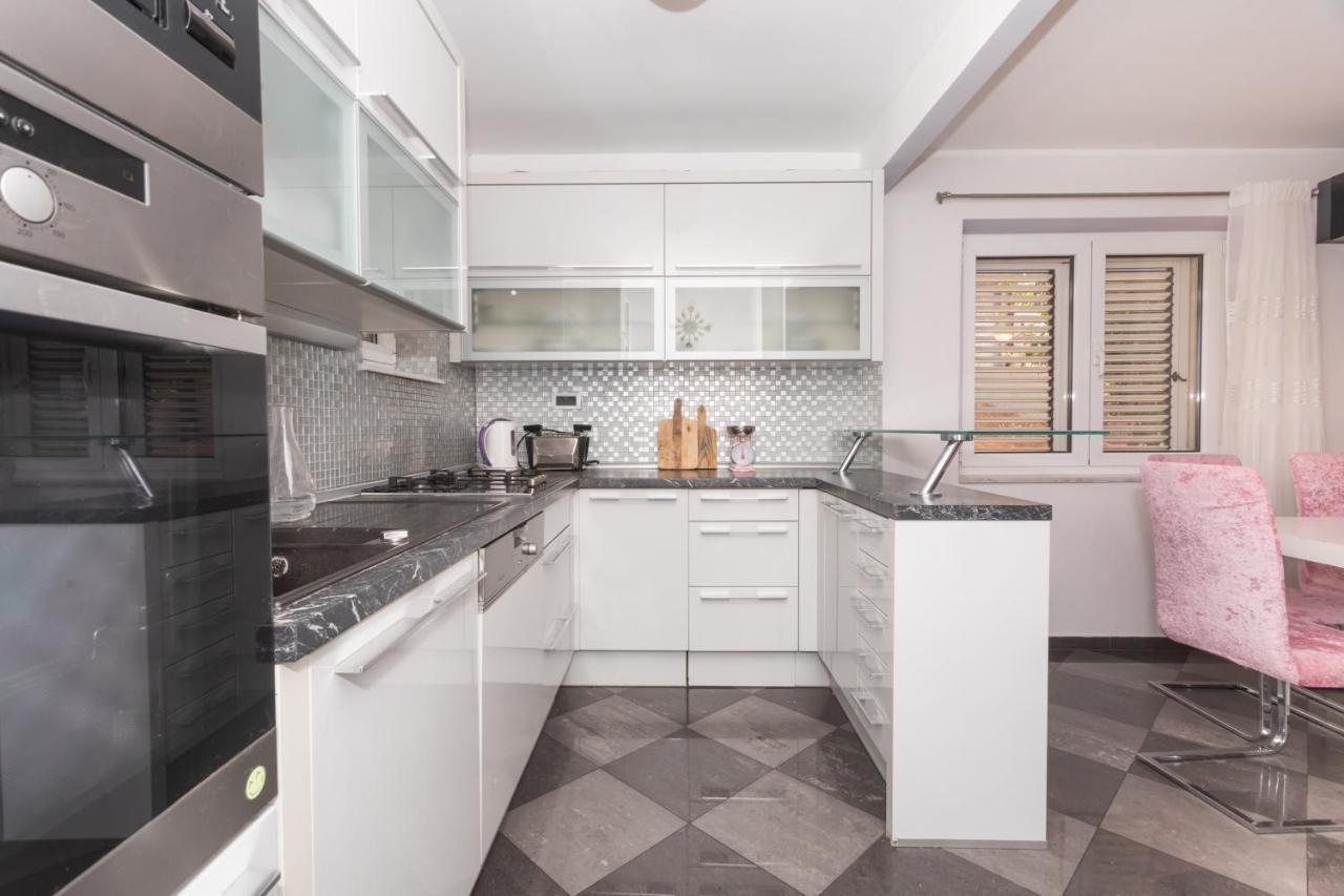 Villa City Center Šibenik Eksteriør bilde